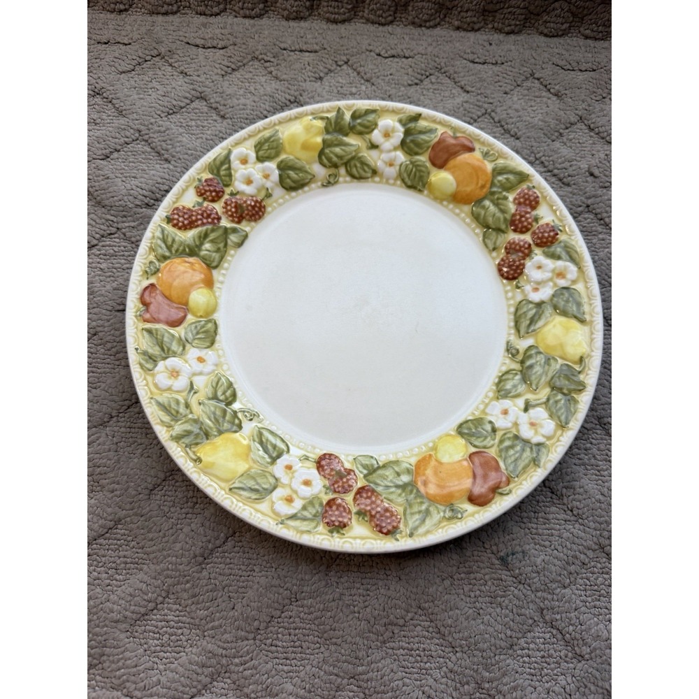 Vernon by Metlox-Della Robia-Dinner Plates-Hand Painted